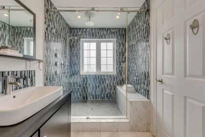 Primary Bedroom Ensuite - 3486 Eglinton Ave. W., Mississauga at 3486 Eglinton Avenue W., Churchill Meadows, Mississauga