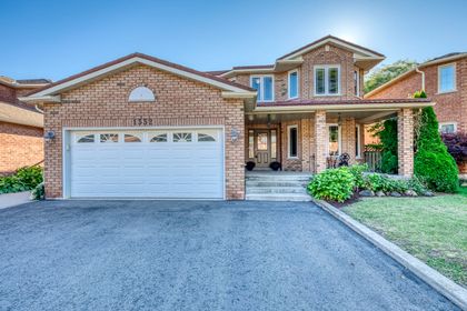 Exterior - 1332 Greenwood Cres., Oakville at 1332 Greenwood Crescent, 1004 - CV Clearview, Oakville
