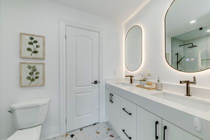 Semi-Ensuite - 2456 Bon Echo Dr., Oakville at 2456 Bon Echo Drive, JC Joshua Creek, Oakville