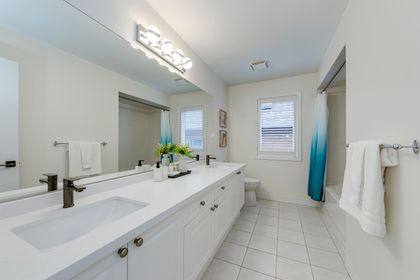 5pc Main Bath - 2456 Bon Echo Dr., Oakville at 2456 Bon Echo Drive, JC Joshua Creek, Oakville