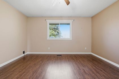 Bedroom - 1069 Bird Rd., Dunnville at 1069 Bird Road