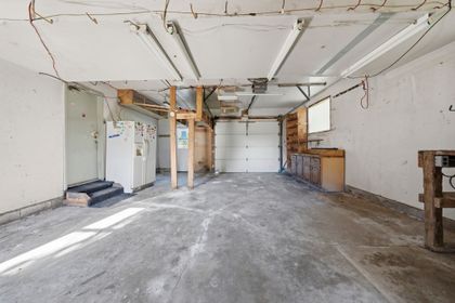 Garage - 1069 Bird Rd., Dunnville at 1069 Bird Road