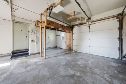 Garage - 1069 Bird Rd., Dunnville at 1069 Bird Road