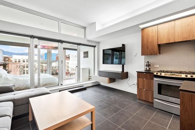 262962090-1181f501-ebae-4457-a00e-17a50509ef84 at 501 - 33 W Pender Street, Downtown VW, Vancouver West