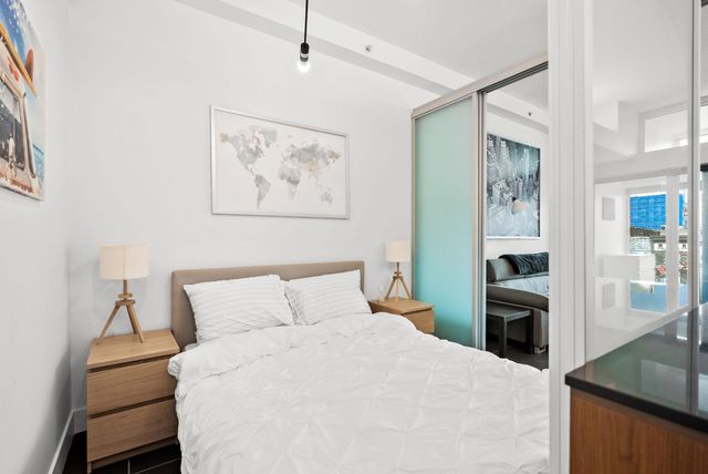 262962090-52f9ec24-e7aa-4470-a19f-2ddafbf1e647 at 501 - 33 W Pender Street, Downtown VW, Vancouver West