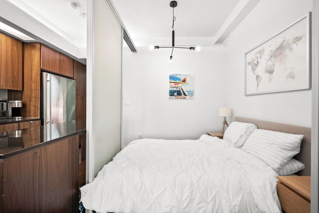 262962090-567c4efc-d194-46ea-b7fc-842d27a8172c at 501 - 33 W Pender Street, Downtown VW, Vancouver West