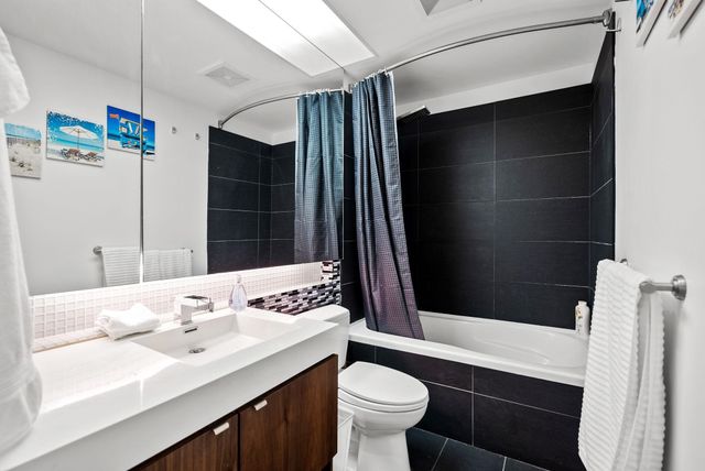 262962090-75efb193-f8bf-4fa9-9634-7dc7c856b3ee at 501 - 33 W Pender Street, Downtown VW, Vancouver West