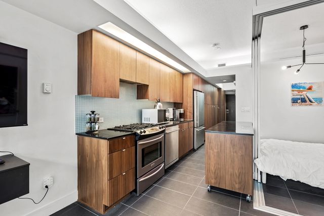 262962090-e915e5c8-ecdf-47ae-bf88-7d525f8afc91 at 501 - 33 W Pender Street, Downtown VW, Vancouver West