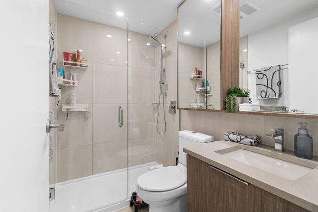 16 at 707 - 13318 104 Avenue, Whalley, North Surrey