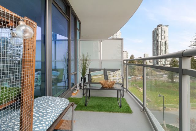 17 at 707 - 13318 104 Avenue, Whalley, North Surrey