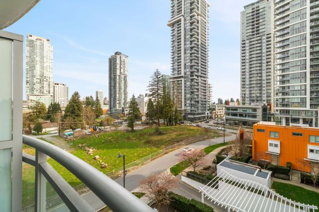 19 at 707 - 13318 104 Avenue, Whalley, North Surrey