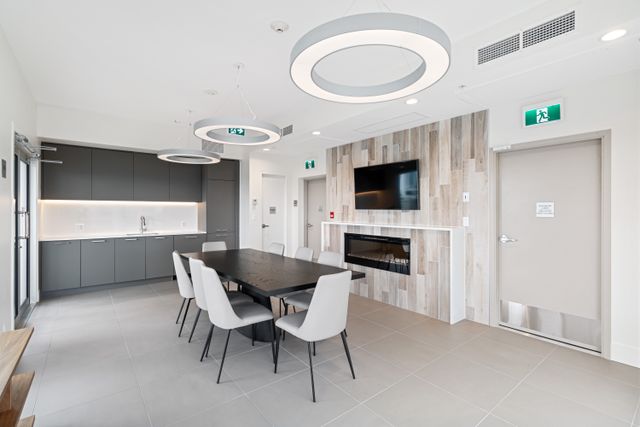 20 at 707 - 13318 104 Avenue, Whalley, North Surrey