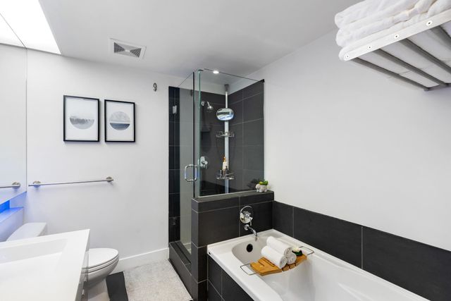 262810680-20 at 207 - 33 Pender Street, Downtown VW, Vancouver West