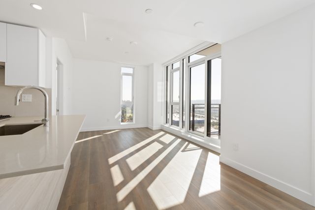 02 at 1602 - 901 Lougheed Highway, Maillardville, Coquitlam