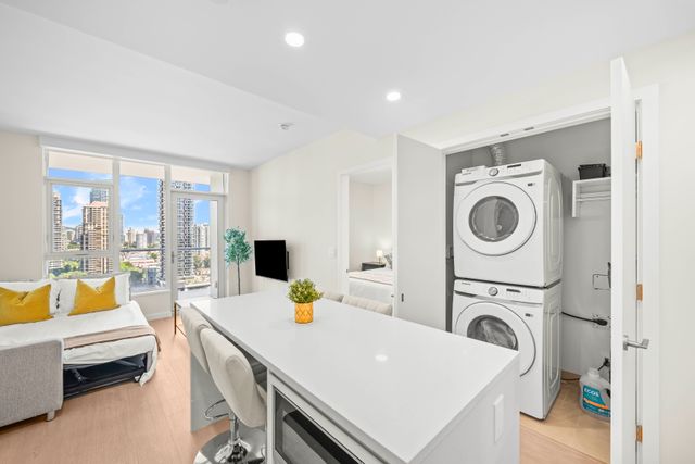 dsc06860 at 1810 - 2186 Gilmore Avenue, Brentwood Park, Burnaby North