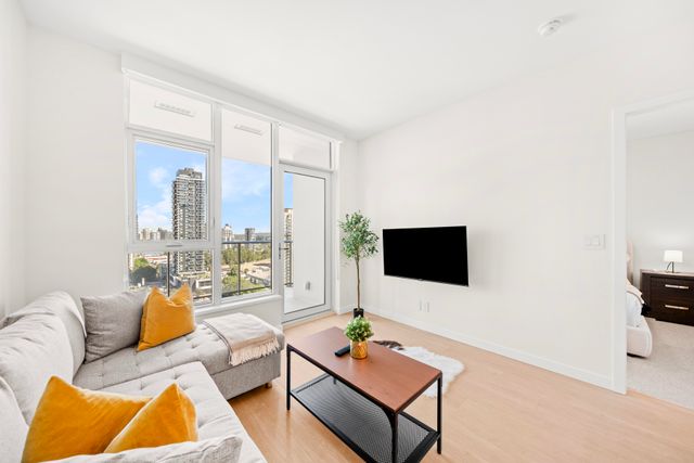 dsc06967 at 1810 - 2186 Gilmore Avenue, Brentwood Park, Burnaby North