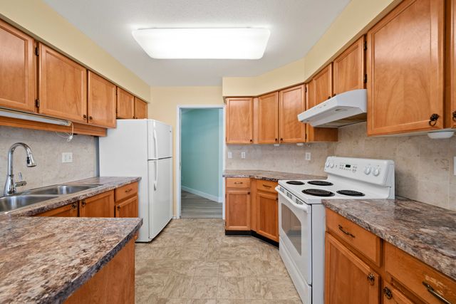 dsc08057 at 201 - 13876 102 Avenue, Whalley, North Surrey