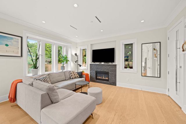 dsc07205 at 1751 E 14th Avenue, Grandview Woodland, Vancouver East