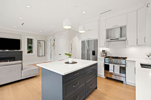 dsc07250 at 1751 E 14th Avenue, Grandview Woodland, Vancouver East