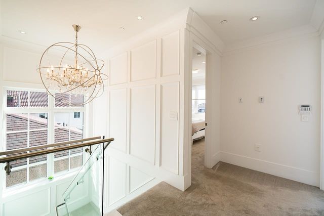 262698037-12 at 6585 Brooks, Killarney VE, Vancouver East