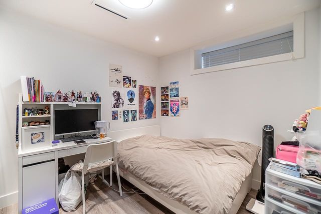 262698037-28 at 6585 Brooks, Killarney VE, Vancouver East