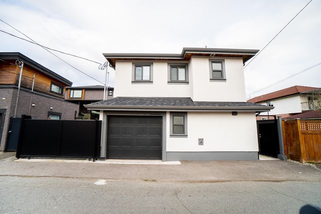 262698037-32 at 6585 Brooks, Killarney VE, Vancouver East