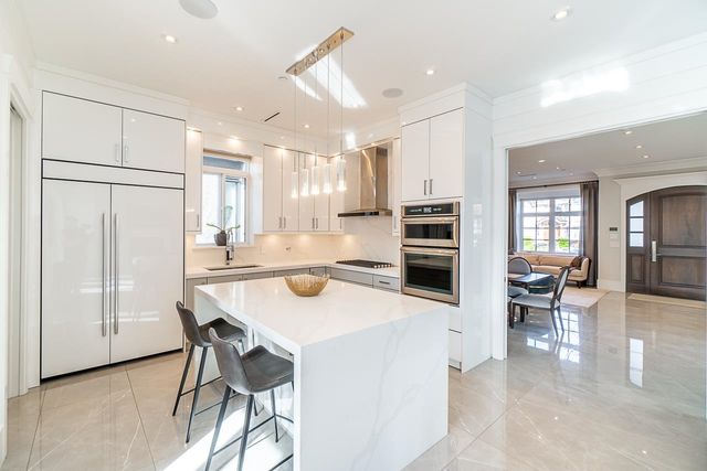 262698037-8 at 6585 Brooks, Killarney VE, Vancouver East