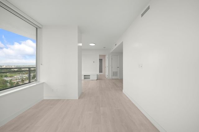 dsc09123 at 2108 - 13318 104 Avenue, Whalley, North Surrey