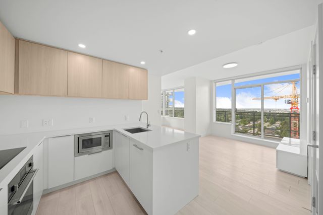 dsc09160 at 2108 - 13318 104 Avenue, Whalley, North Surrey