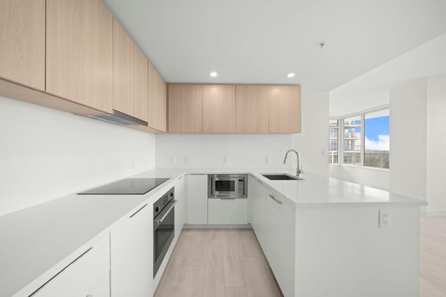 dsc09172 at 2108 - 13318 104 Avenue, Whalley, North Surrey