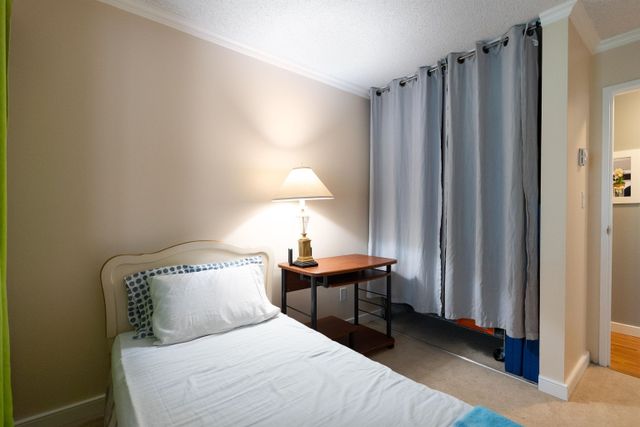 262723879-16 at 402 - 9880 Manchester Drive, Cariboo, Burnaby North