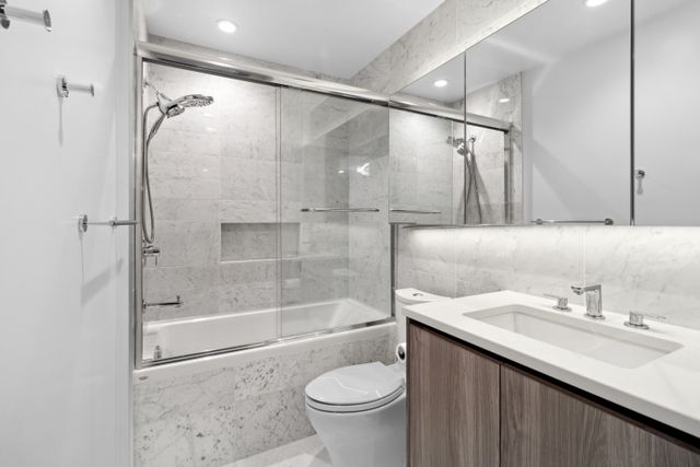 11 at 1707 - 1768 Cook Street, False Creek, Vancouver West