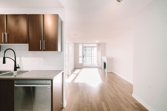 cover at 906 - 1178 Heffley CRES, North Coquitlam, Coquitlam