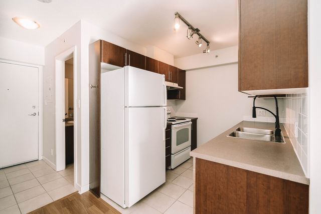 dsc05580-edit at 906 - 1178 Heffley CRES, North Coquitlam, Coquitlam