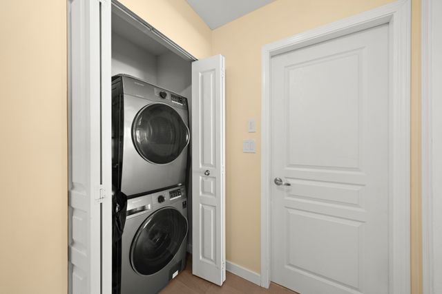 dsc01146 at 111 - 225 E 6th AVE, Lower Lonsdale, North Vancouver