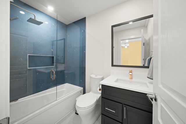 dsc01149 at 111 - 225 E 6th AVE, Lower Lonsdale, North Vancouver