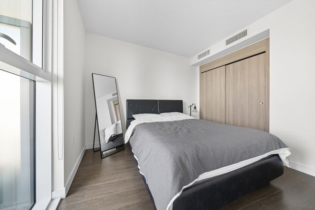 11 at 1804 - 89 Nelson ST, Yaletown, Vancouver West