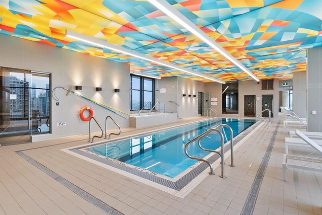 262672562-32 at 1804 - 89 Nelson ST, Yaletown, Vancouver West