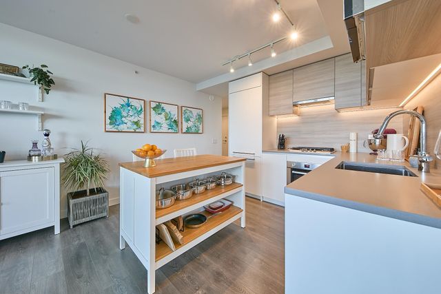 262957745-b04b0d5e-0df9-403c-8c71-d4a1d767407b at 1804 - 652 Whiting Way, Coquitlam West, Coquitlam