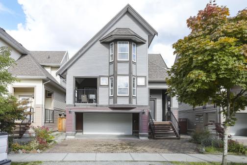 213 Hume ST, Queensborough, New Westminster photo number 2