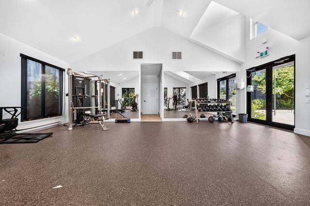 10168-149th-st-20 at 407 - 10168 149 Street, Guildford, North Surrey