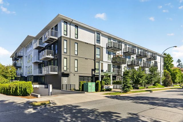 10168-149th-st-22 at 407 - 10168 149 Street, Guildford, North Surrey