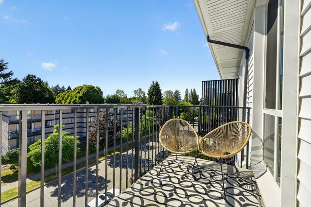 10168-149th-st-7 at 407 - 10168 149 Street, Guildford, North Surrey