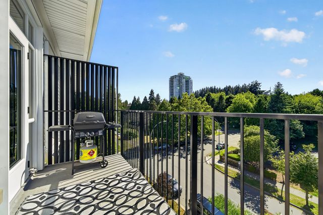10168-149th-st-8 at 407 - 10168 149 Street, Guildford, North Surrey