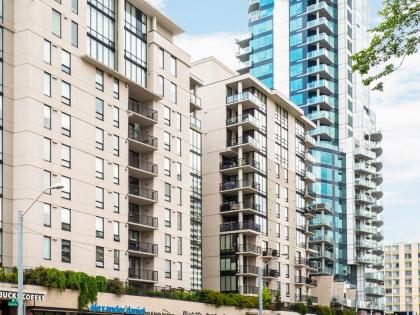 11933 Jasper Avenue Nw, Oliver, Edmonton 