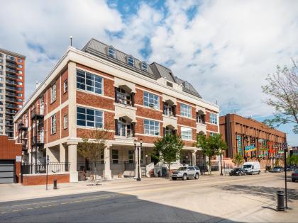 10330 104 Street Nw, Downtown, Edmonton 