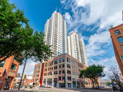10226 104 Street Nw, Downtown, Edmonton 