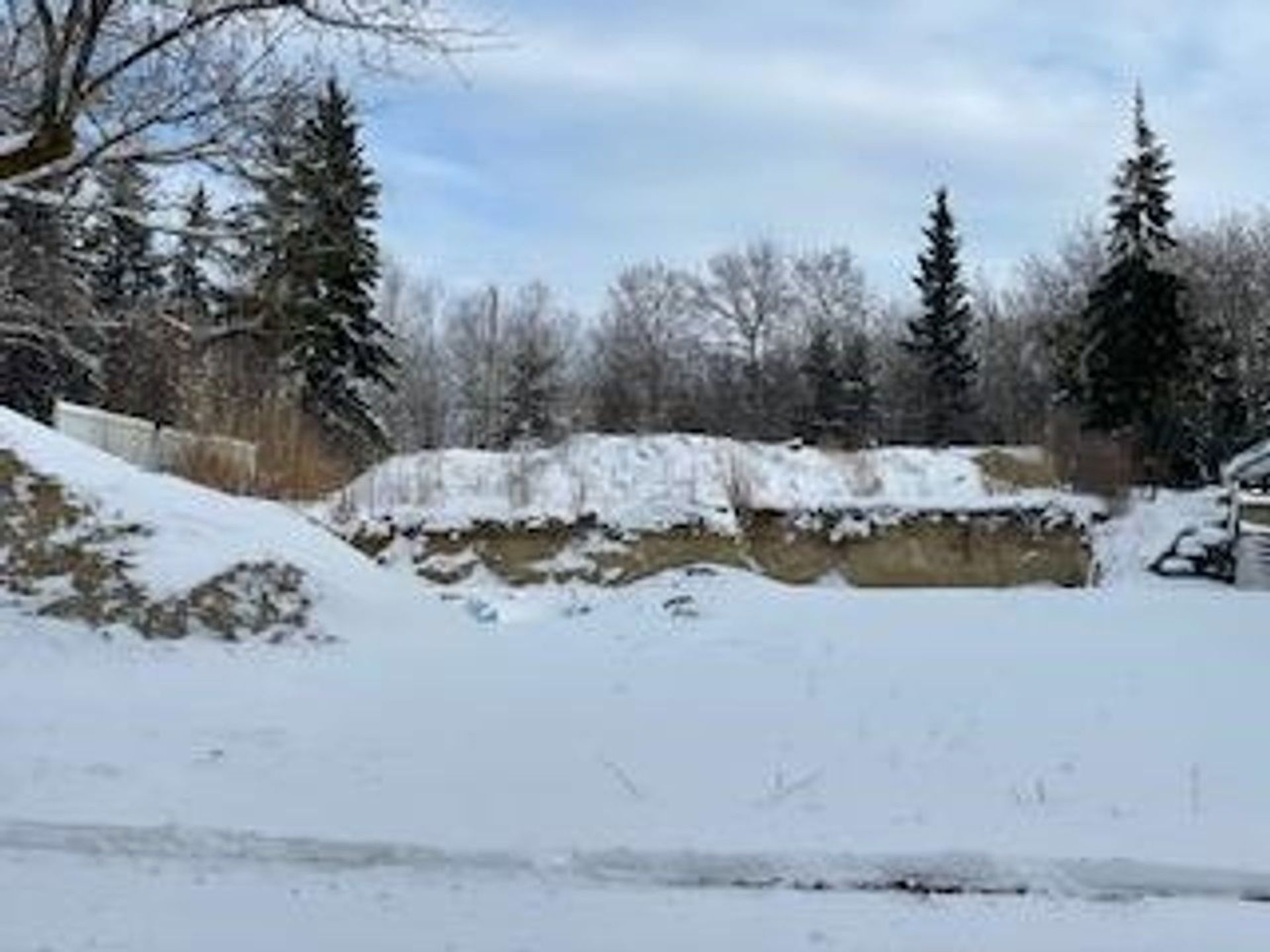 12 Gresham Boulevard, Grandin, St. Albert by The Esposito Team 12 Gresham Boulevard, Grandin, St. Albert