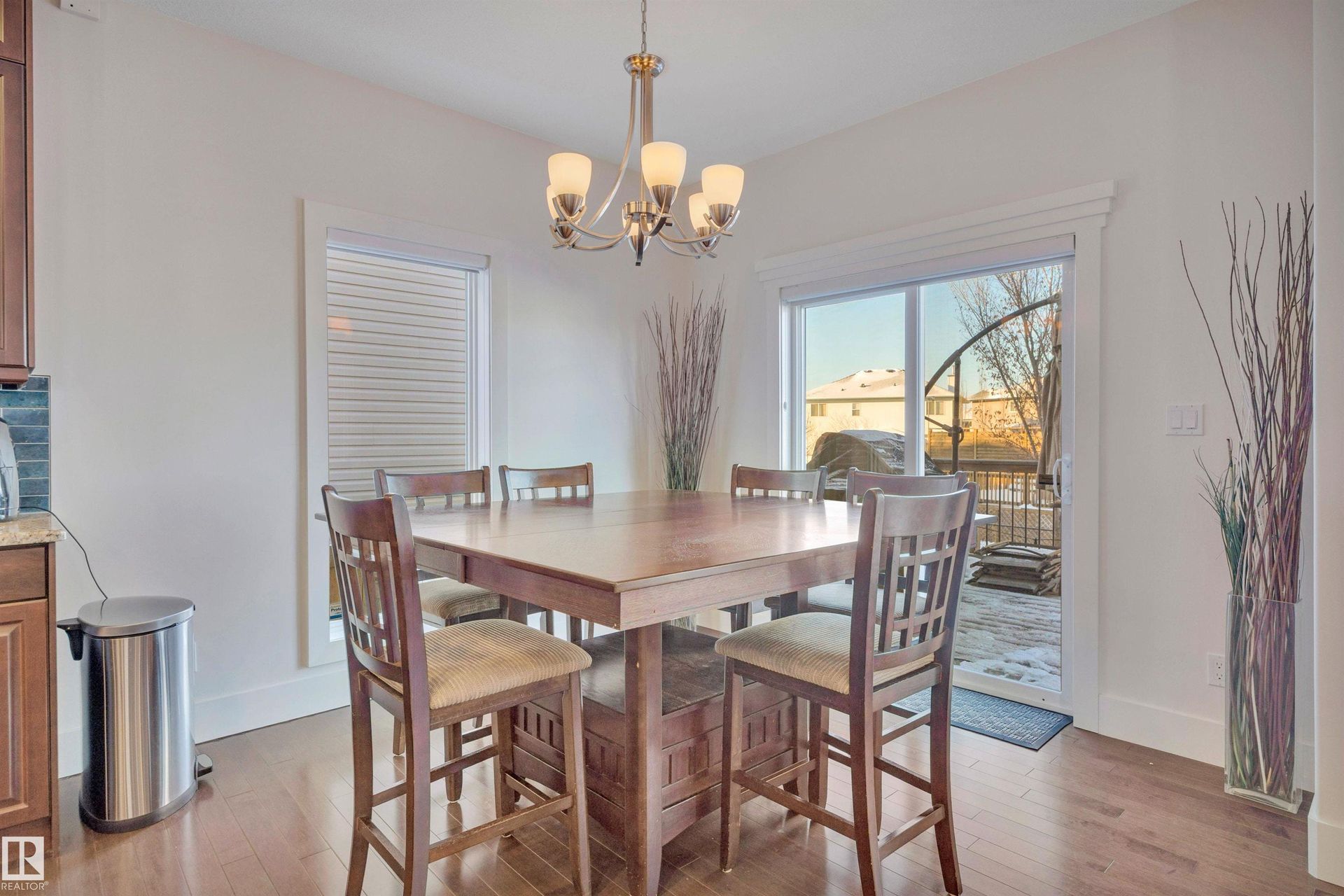 102 Lakewood Close, Beaumont Lakes, Beaumont