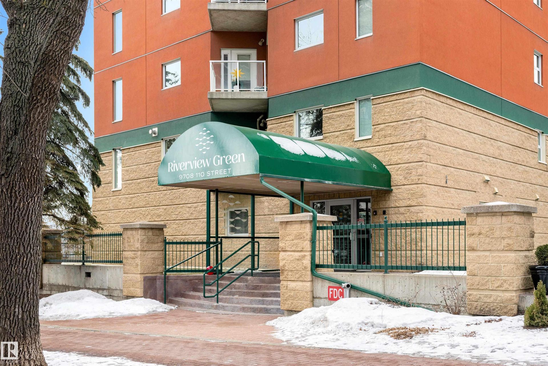 203 - 9708 110 Street NW, Wîhkwêntôwin, Edmonton